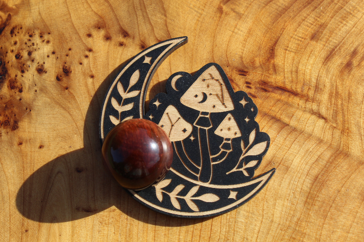 Wooden Mushroom Sphere Holder.