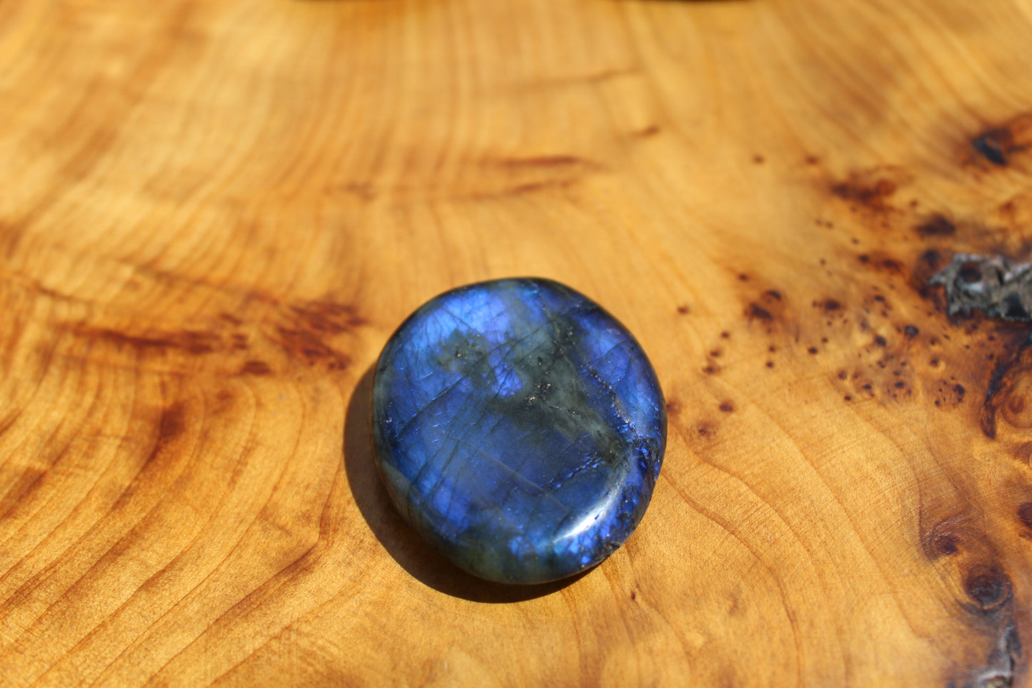 Labradorite Pebblestone